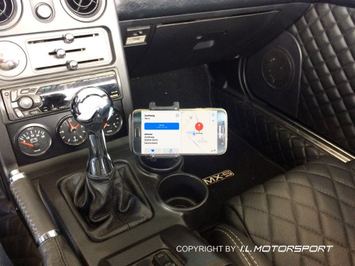 MX-5 Mobile Phone holder with NA0-0125 Console