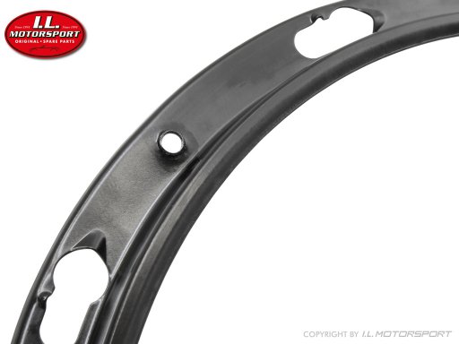 MX-5 Headlamp Retaining Ring I.L.Motorsport