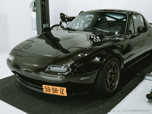 MX-5 König Wielen Hypergram Velgenset Metallic Carbon Look 8,0Jx15 ET35