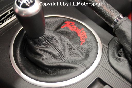 MX-5 Shifter Boot Black Leather With Silver Logo