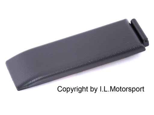 MX-5 Arm Rest Pad with Silver Details
