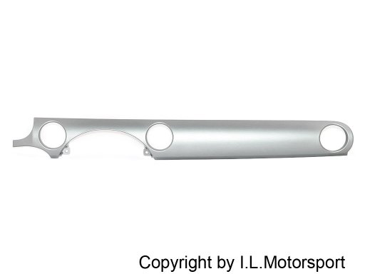 MX-5 Armaturenbrettapplikation in Aluminium-Optik, dunkel getönt