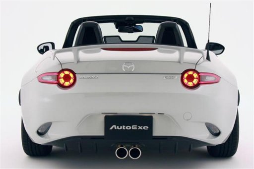 MX-5 Autoexe Sport Uitlaat (dubbele midden eindpijp )