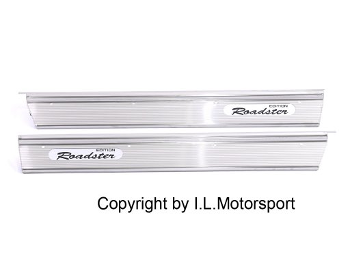 MX-5 I.L.Motorsport Sill Plates in OEM Design