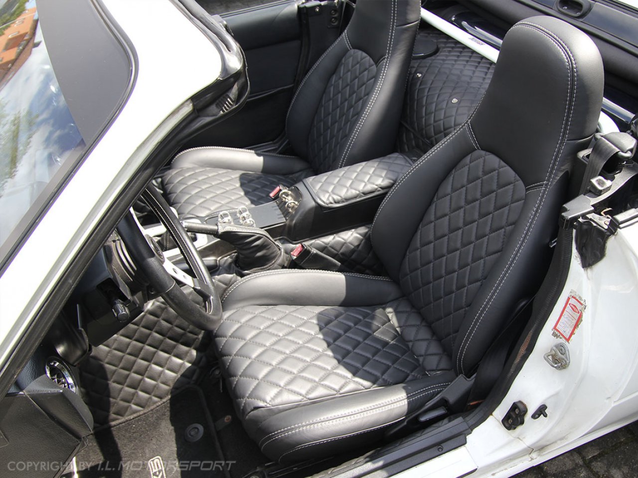 HoLiv 2 Stück Auto Gurtpolster für Mazda MX-5 Miata Mazda CX-9, Auto-Sicherheitsgurt  Polster Sicherheitsgurt Bezüge Polsterung für Sitzgurt im Auto Auto  Zubehör: : Auto & Motorrad