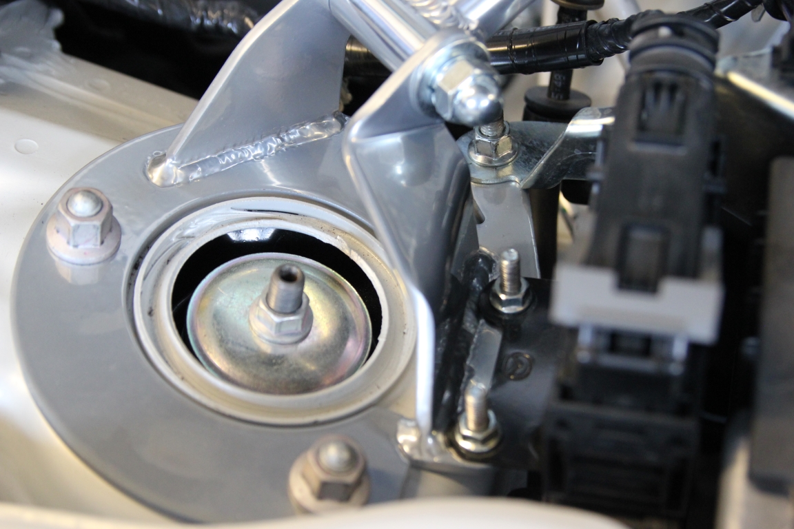 MX5 Aluminium Front Upper Performance Strut Bar I.L.Motorsport